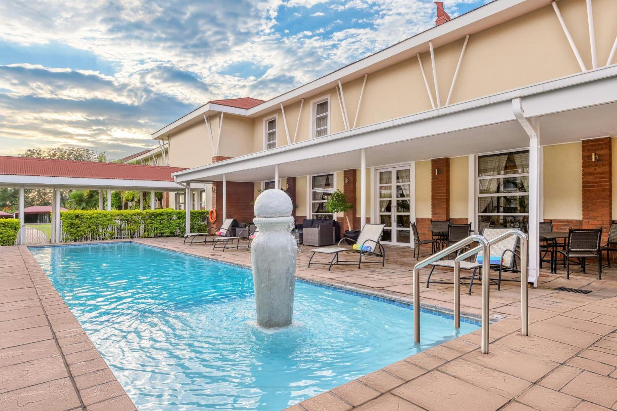 Protea Hotel By Marriott Nelspruit Mbombela Eksteriør bilde